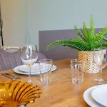 Holiday home Kuifmees Hulshorst