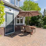 Holiday home Kuifmees *