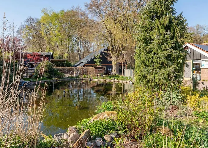 Kuifmees בית נופש *