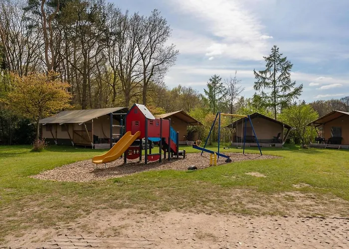 Kuifmees בית נופש